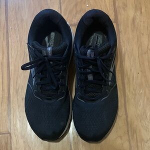 Brooks Beast 20 Men's Black Athletic Shoes Size 14 Wide